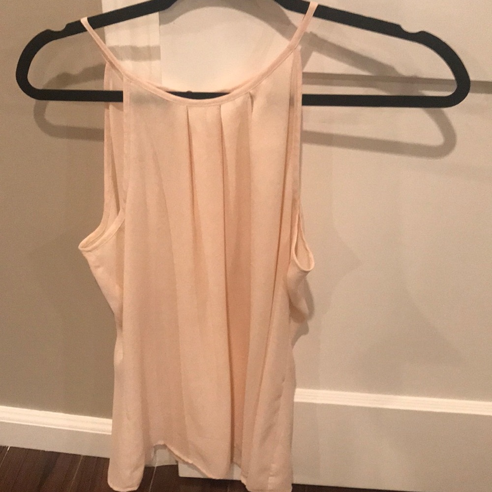 Very Cute Pink Top! Like New!